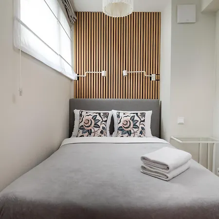 Apartman Krasinski Garden Deluxe By Bookinghost Varsó