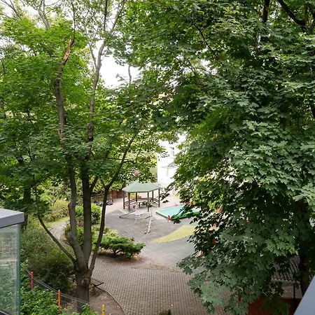 Krasinski Garden Deluxe By Bookinghost Apartman *